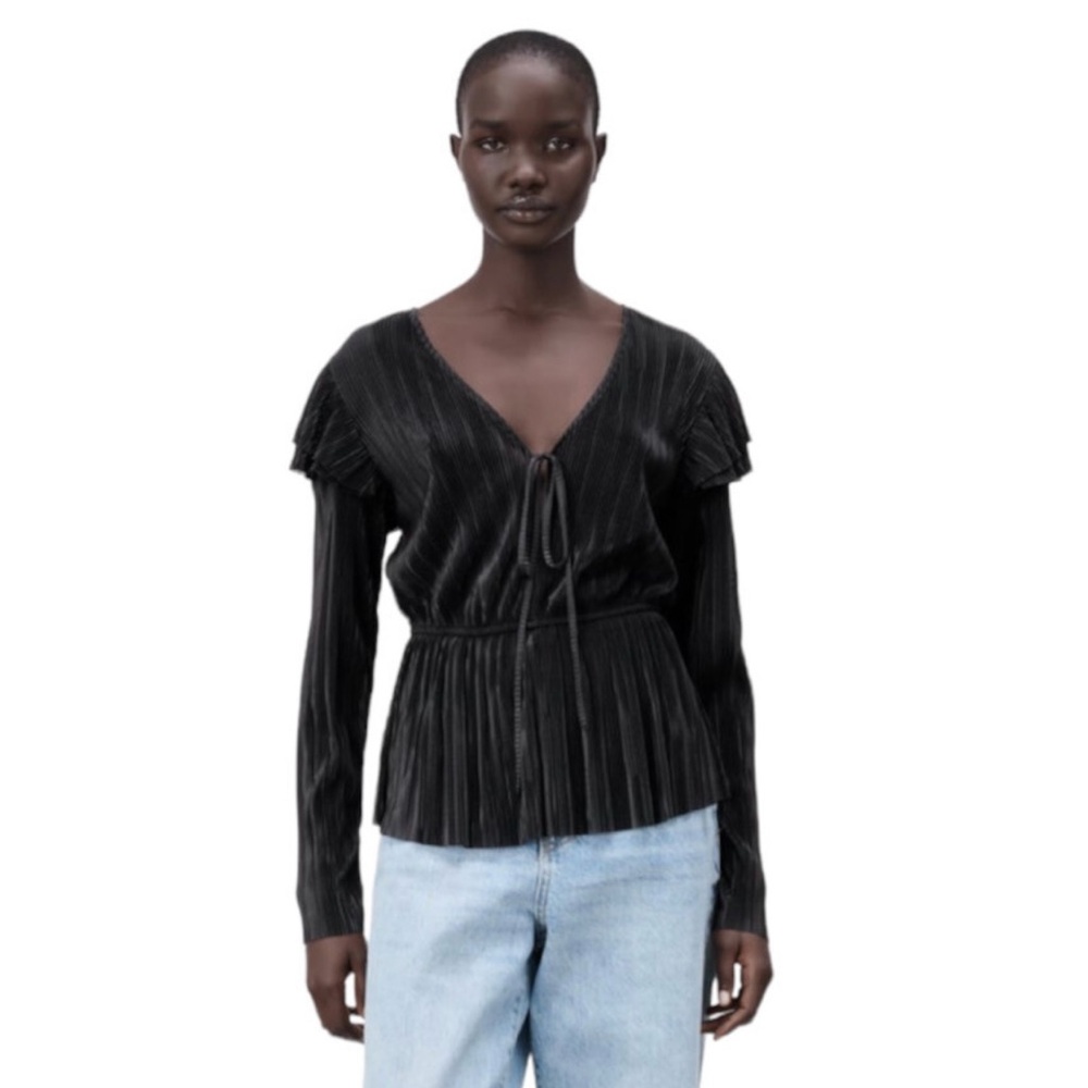 Zara Black Ruffle Women's Top